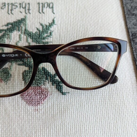 Vogue Eyeglasses FRAMES VO2998 W656 Brown Tortoise Cat Eye Full Rim 52-16-140 - Picture 8 of 9